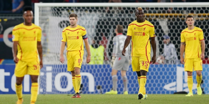 Geplaagd Liverpool stort als een kaartenhuis ineen