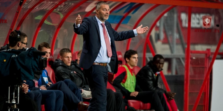 FC Twente neemt afscheid van trainer Zoutman
