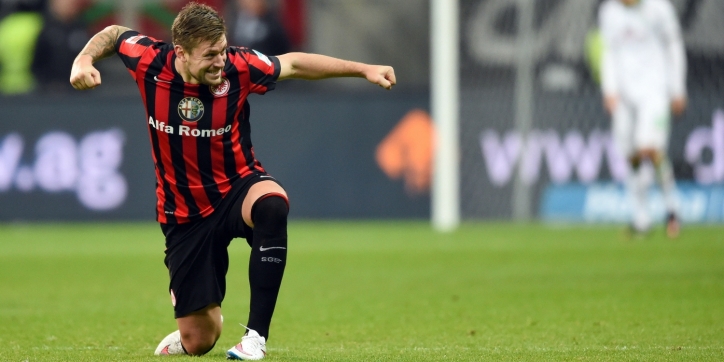 Eintracht Frankfurt via benauwde zege naar halve finale beker