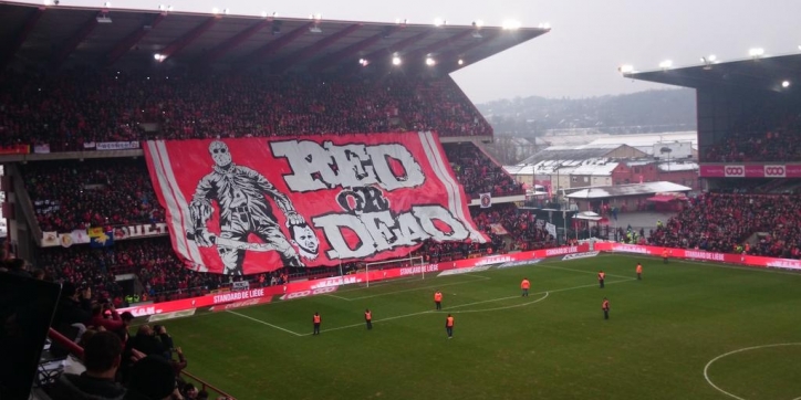Commotie over spandoek bij Standard Luik - Anderlecht