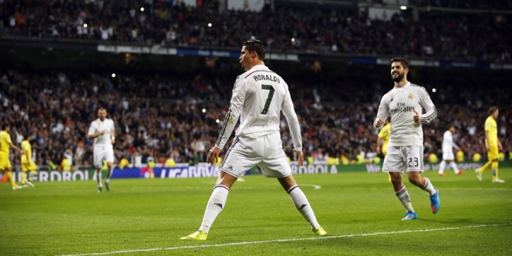 Ronaldo grijpt fraai record, maar Real Madrid morst