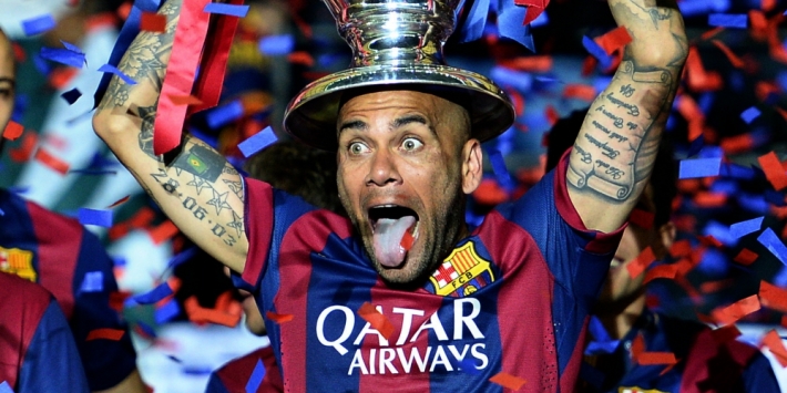 Dani Alves: "Shirt van beste club met trots gedragen"
