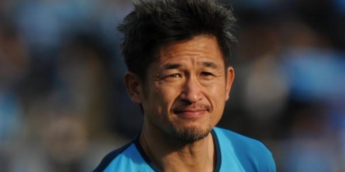 Voetbalopa Miura (52) plakt er nog maar een jaartje aan vast