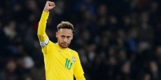 Neymar raakt vroeg in duel met Kameroen geblesseerd