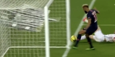 Video: Choupo-Moting voorkomt met bizarre actie goal van PSG
