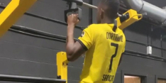 Schalke-speler moet op blaren zitten voor dragen shirt Dortmund