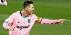 Messi neemt record over van Pelé en helpt Barcelona aan winst