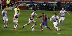 FC Barcelona ontsnapt en nadert Atlético Madrid tot één punt