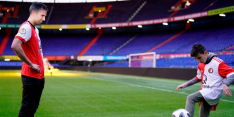 'Prachtig voetbalverhaal in de maak: Feyenoord-contract voor zoon Van Persie'
