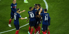 Zeer kolderieke aftrap bij moeizaam winnend Frankrijk 