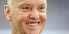 Van Gaal hard over Telstar: "Veel is niet goed"
