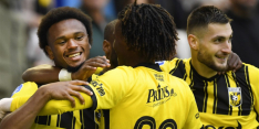 Feyenoord legt rode loper uit voor PSV na persoonlijke fouten