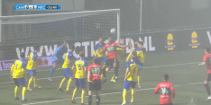 Video: Gullit gaat 'mist' in en bezorgt NEC voorsprong in Leeuwarden