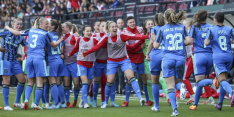 Ajax Vrouwen doet wat mannen niet lukte: PSV in finale verslaan 