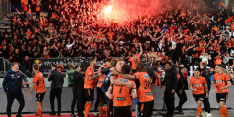 FC Volendam overleeft heet avondje en is terug in de Eredivisie
