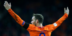 'Overmars en Van Bommel maken werk van Oranje-suprise Janssen'