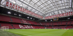 Ajax presenteert nieuwe thuisshirt met gouden details