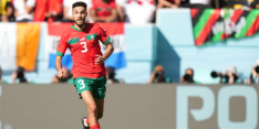 Treurig: Noussair Mazraoui in eerste WK-duel met brancard van het veld