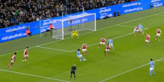 Video: 'Mister 4e ronde' Aké zet City op voorsprong tegen Arsenal