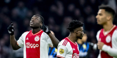 Ajax buigt achterstand om en blijft foutloos onder Heitinga