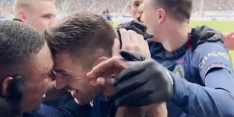 Bijzondere beelden: dit zeggen de spelers van Ajax tegen elkaar na de 0-3