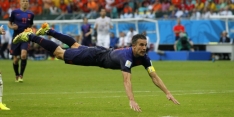 Rodríguez maakte mooiste goal van WK, Van Persie tweede