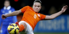 Oranje Leeuwinnen buigen in slotfase voor IJsland