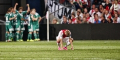 Ajax-broekies met billen bloot tegen Rapid Wien