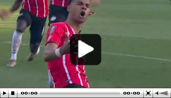 Video: Gakpo schiet PSV op heerlijke wijze op voorsprong